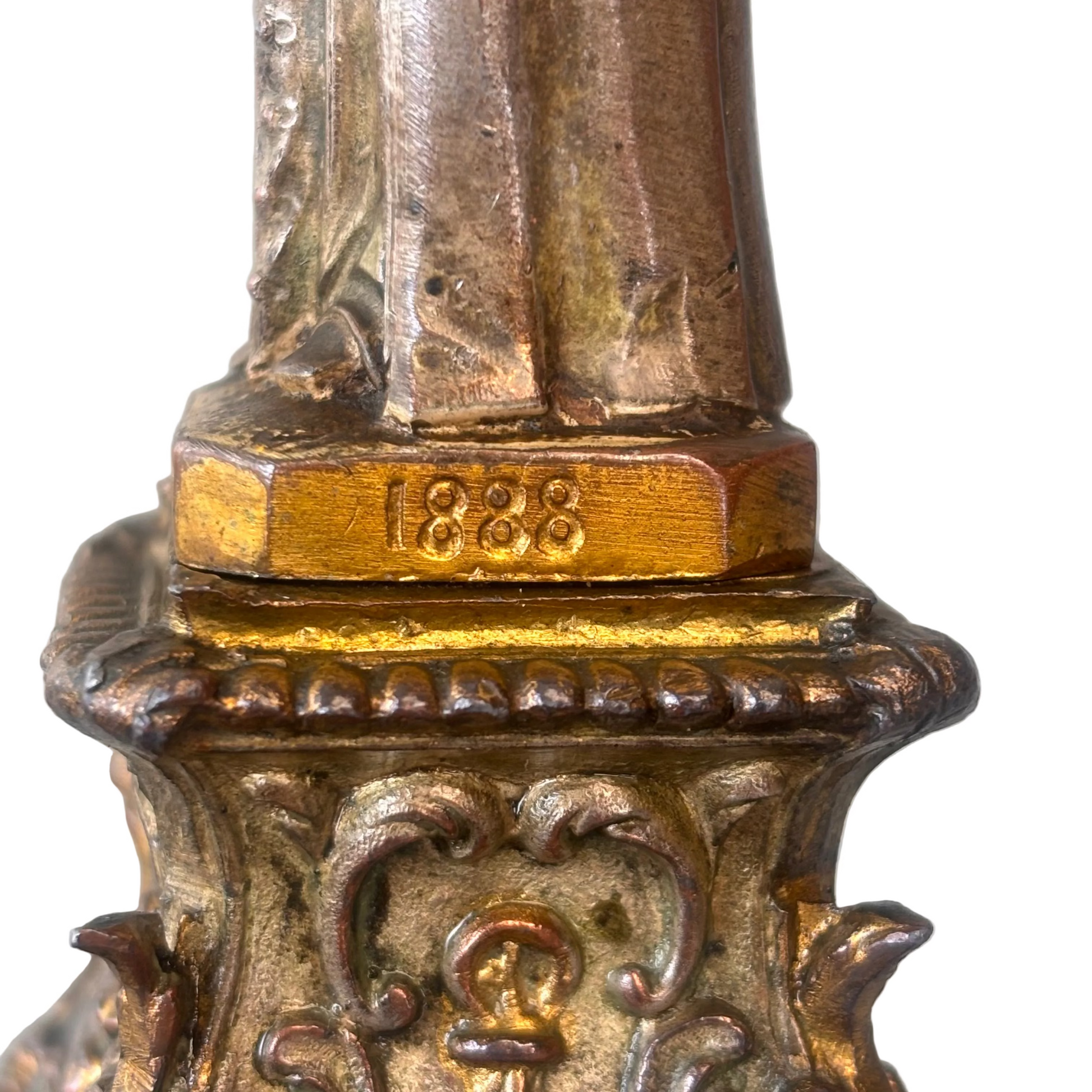 Base inscription B Montfort 1888 detail