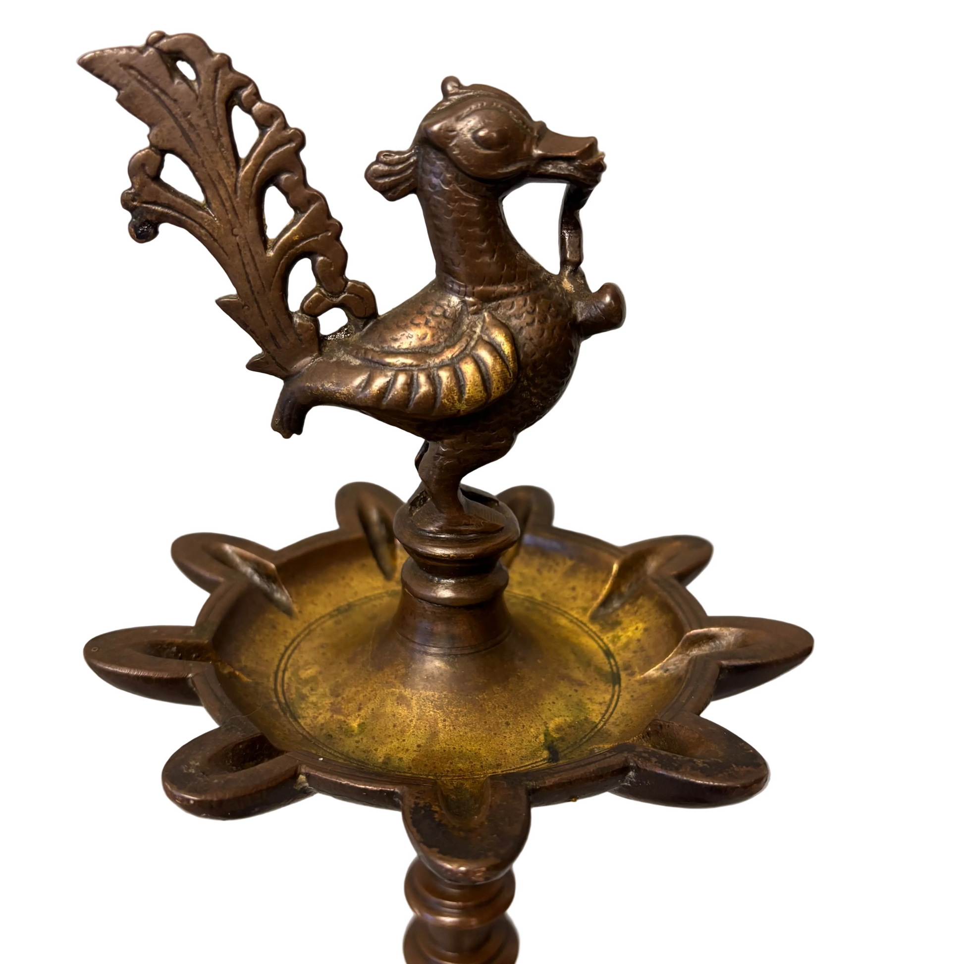 Close-up of hintha bird finial with detailed casting
