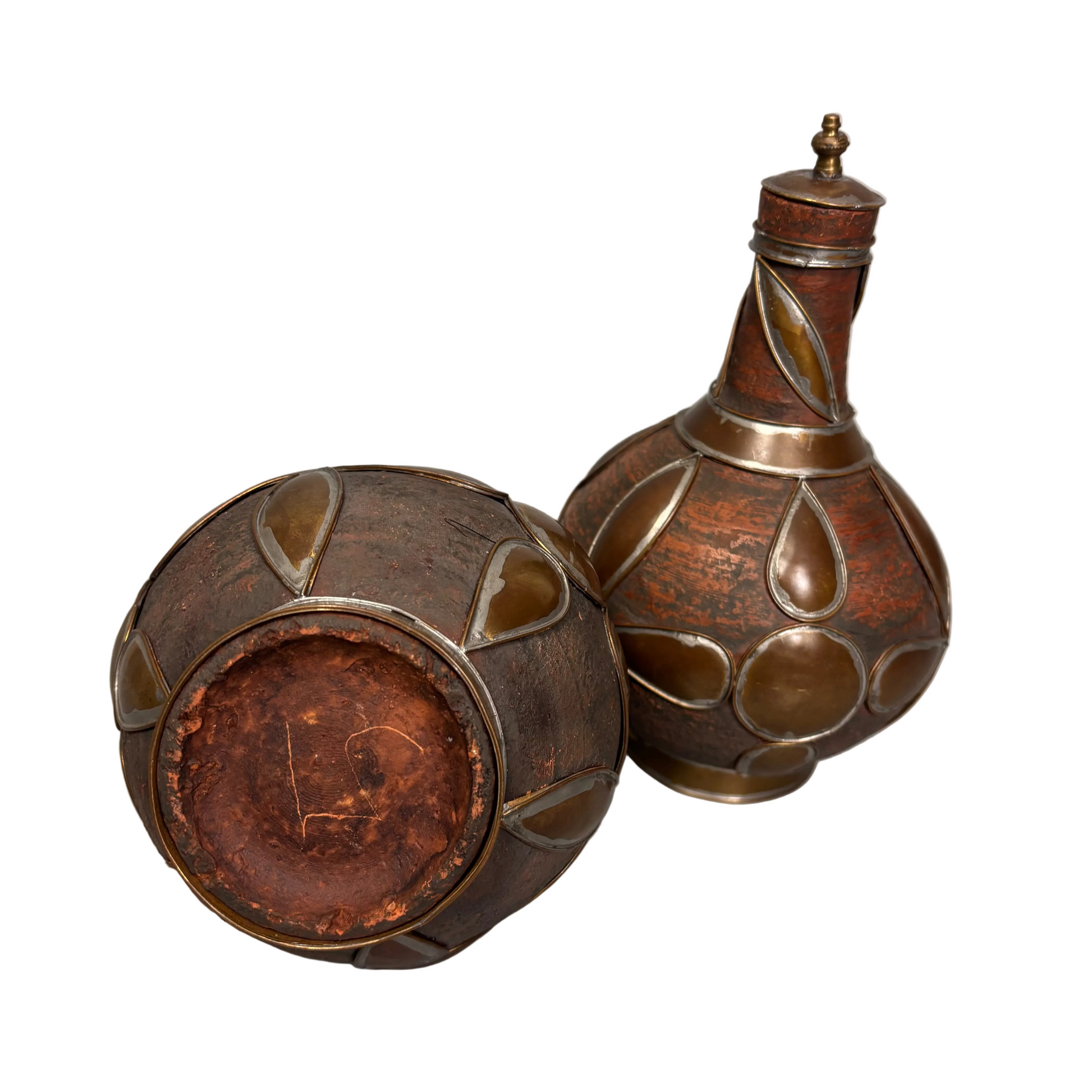Base view Moroccan terracotta vessel showing clay body