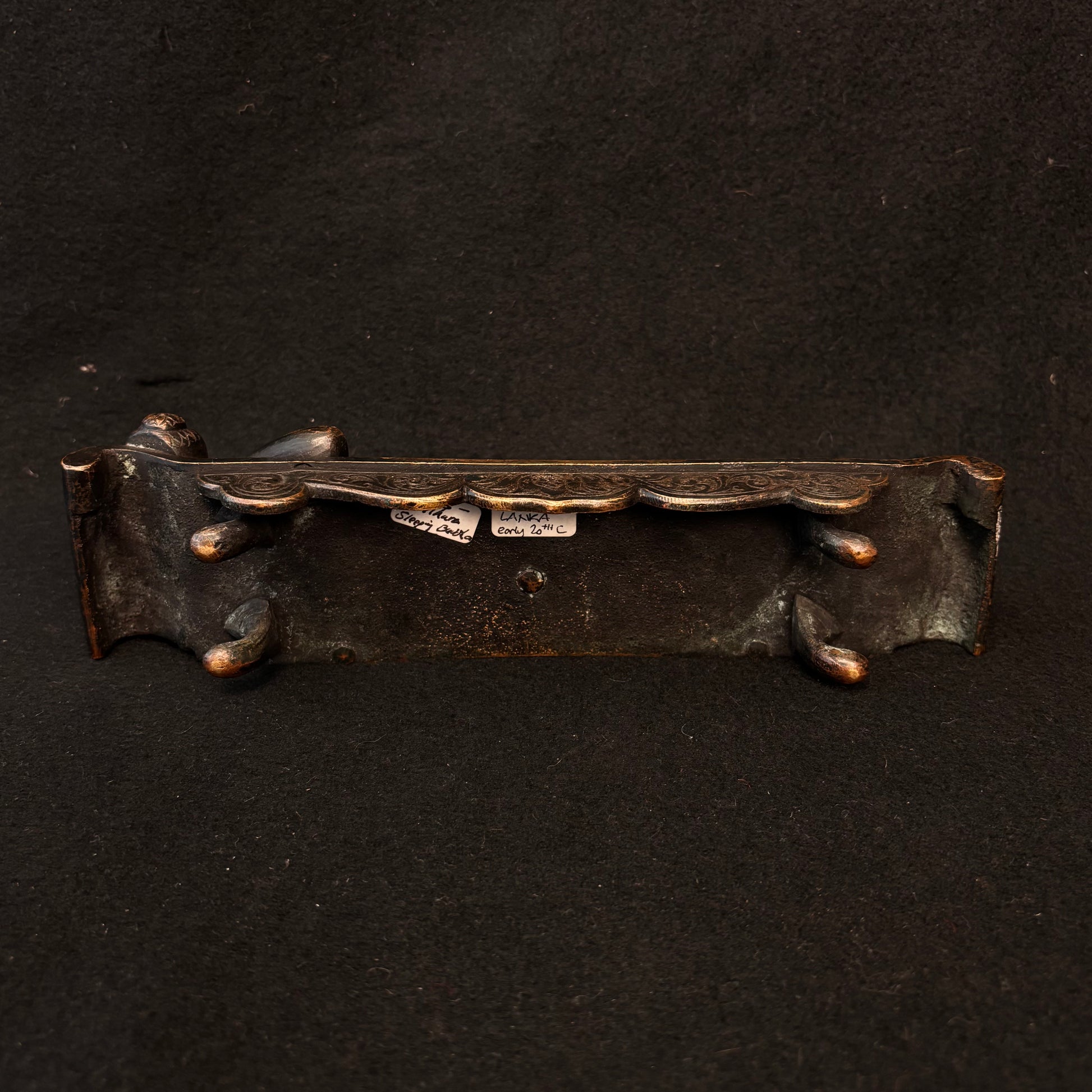Full-length view of substantial Sri Lankan bronze reclining Buddha, 1.803 kg